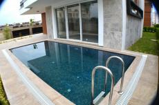 فيلا فاخرة للبيع في انطاليا منطقة لارا