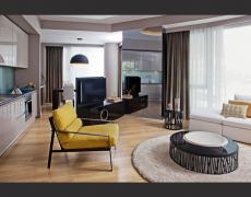 مجمع في الجانب الاوروبي من اسطنبول لديه رؤية بانورامية على البحر والبحيرة. - 18