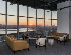 مجمع في الجانب الاوروبي من اسطنبول لديه رؤية بانورامية على البحر والبحيرة. - 2