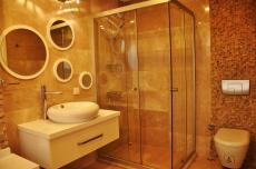 فيلا للبيع في قمة الجمال التي تقع مباشرة علي البحر  - 15