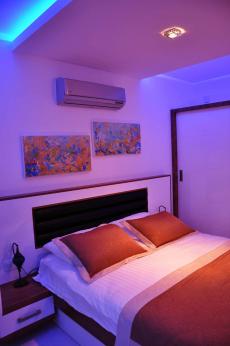 فيلا للبيع في قمة الجمال التي تقع مباشرة علي البحر  - 9